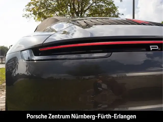 Porsche 992