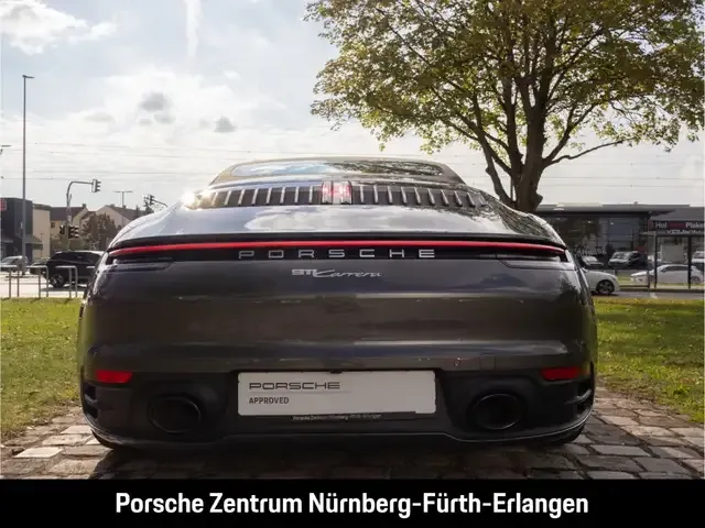 Porsche 992