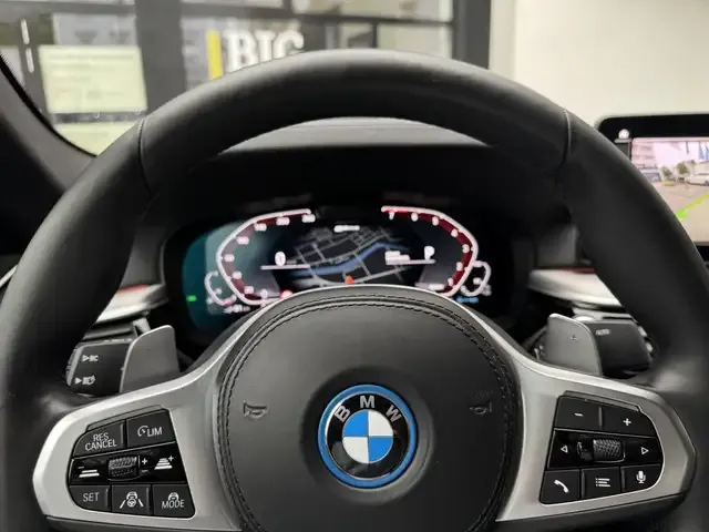 BMW 545