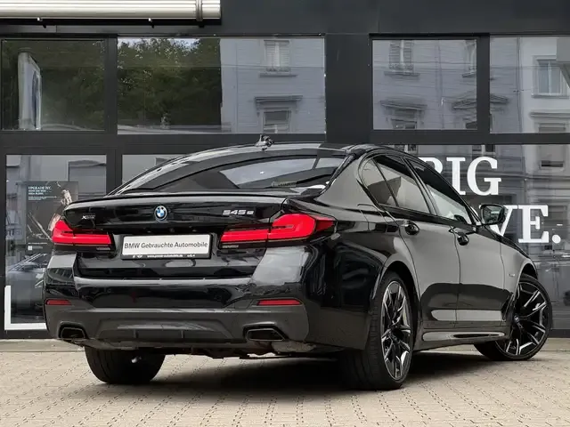 BMW 545