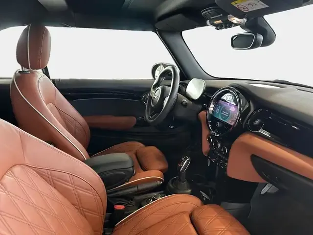 MINI John Cooper Works Cabrio