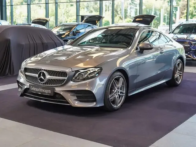 Mercedes-Benz E 200