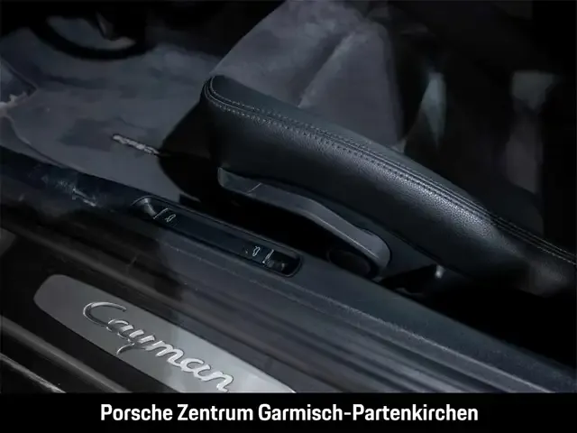 Porsche Cayman