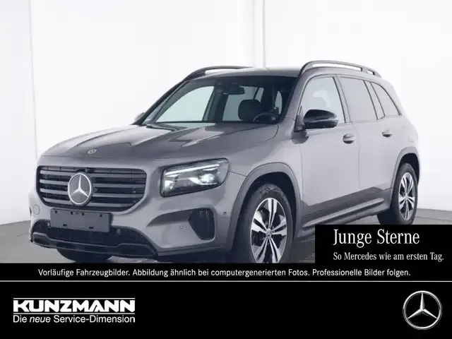 Mercedes-Benz GLB 220