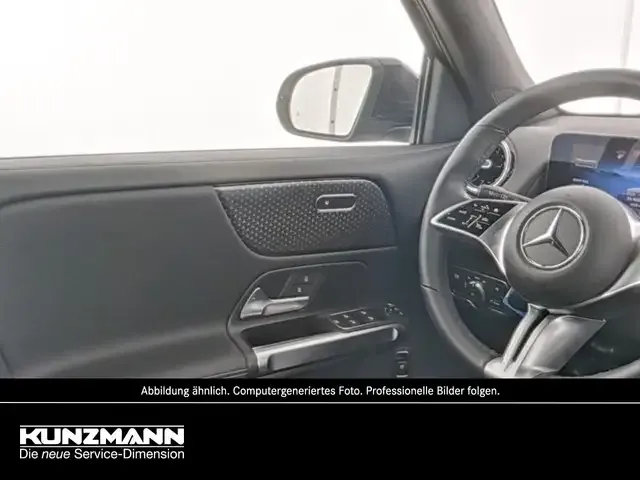 Mercedes-Benz GLB 220