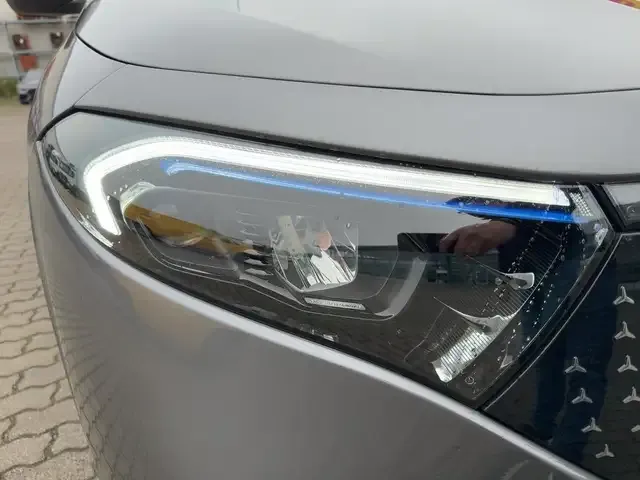 Mercedes-Benz EQA 350