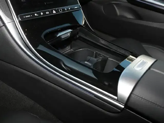 Mercedes-Benz CLE 300