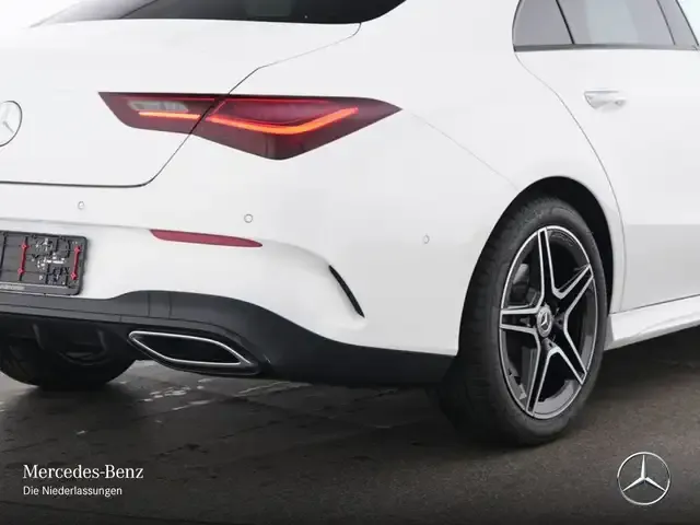 Mercedes-Benz CLA 200