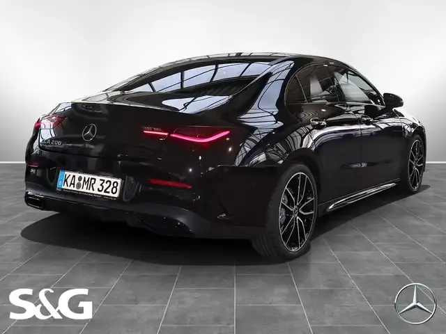 Mercedes-Benz CLA 200