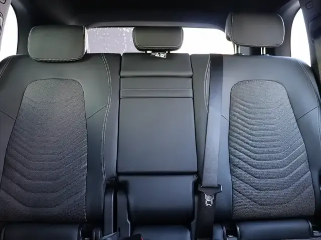 Mercedes-Benz EQB 300