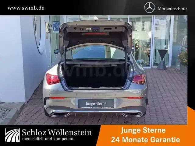 Mercedes-Benz CLA 200