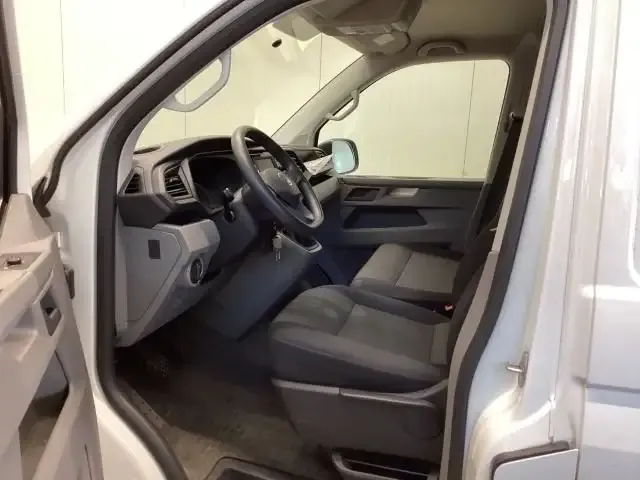Volkswagen T6.1 Transporter