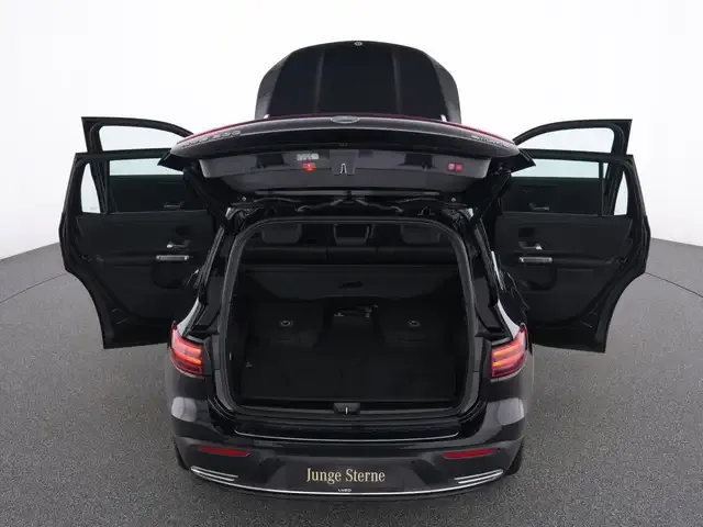Mercedes-Benz EQB 300