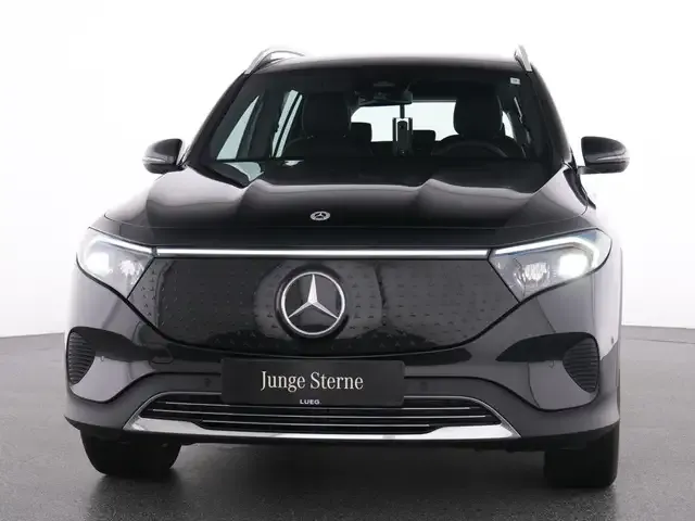 Mercedes-Benz EQB 300
