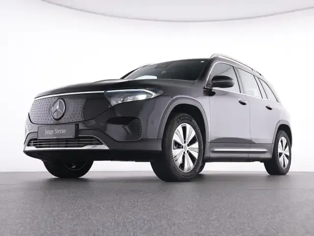 Mercedes-Benz EQB 300