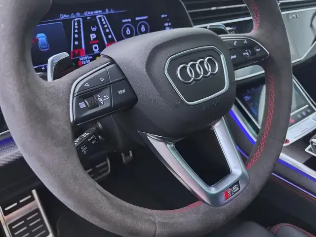 Audi RS Q8