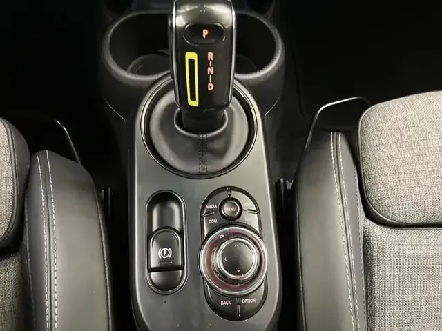 MINI Cooper SE