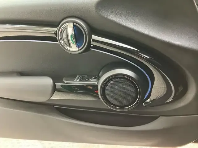 MINI Cooper SE