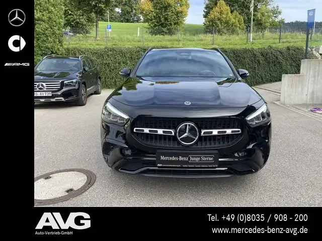 Mercedes-Benz GLA 200