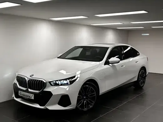 BMW 550