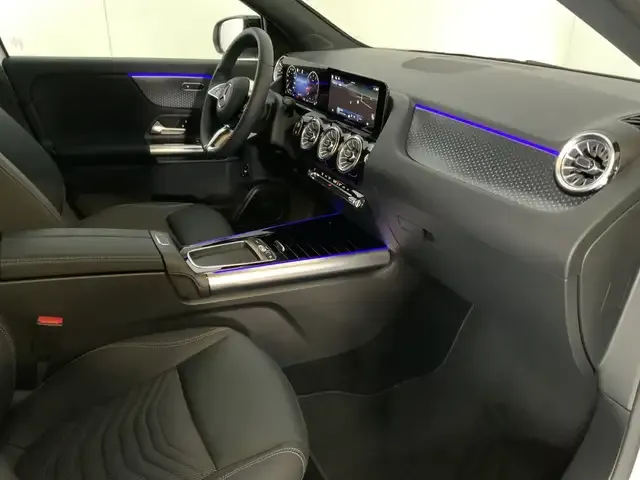 Mercedes-Benz GLA 180