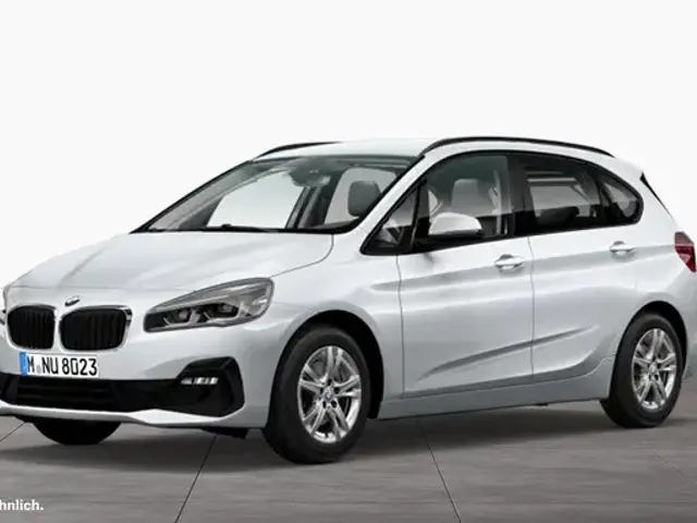 BMW 218