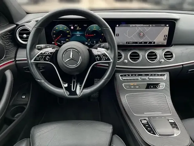Mercedes-Benz E 400