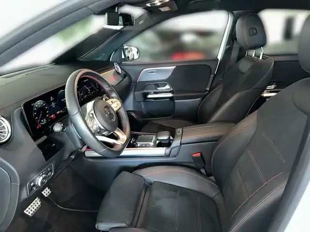 Mercedes-Benz EQA 300