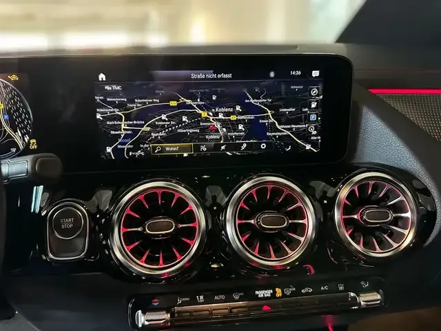 Mercedes-Benz EQA 300