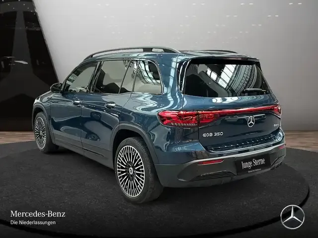 Mercedes-Benz EQB 350