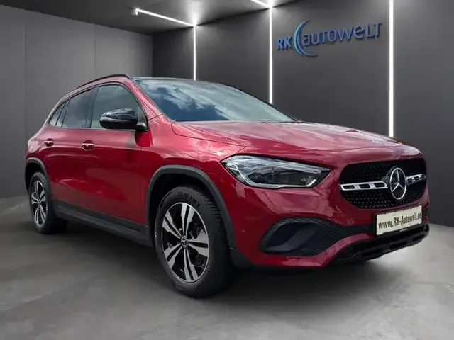 Mercedes-Benz GLA 250