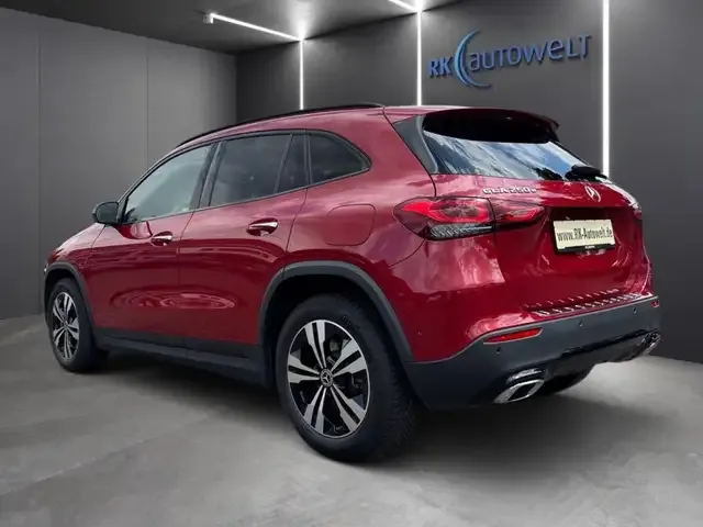 Mercedes-Benz GLA 250