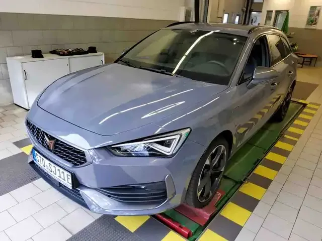 CUPRA Leon