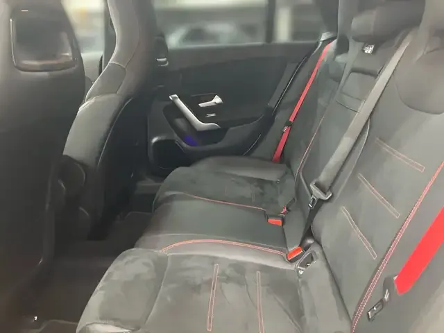 Mercedes-Benz CLA 45 AMG