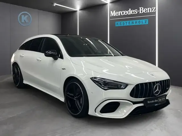 Mercedes-Benz CLA 45 AMG