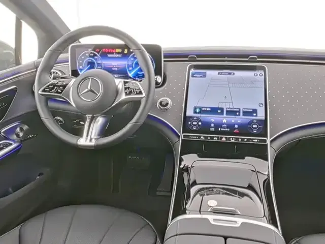 Mercedes-Benz EQE 300