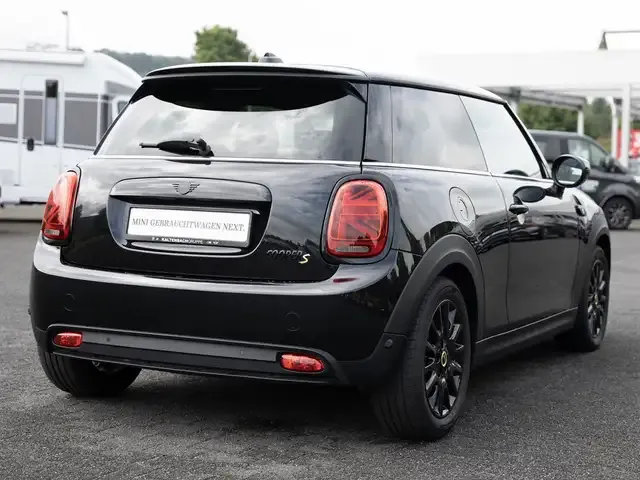 MINI Cooper SE