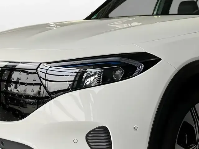 Mercedes-Benz EQB 300