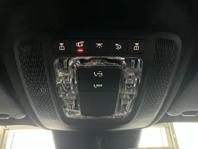 Mercedes-Benz EQB 300