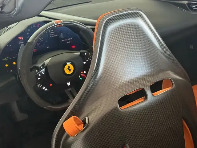 Ferrari SF90 Spider