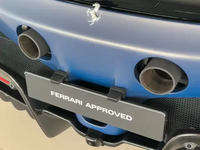 Ferrari SF90 Spider