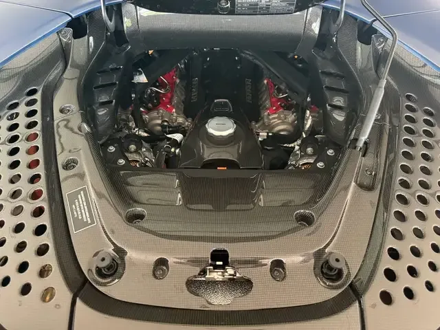 Ferrari SF90 Spider