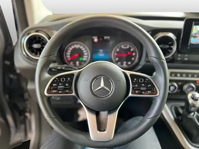 Mercedes-Benz T-Class