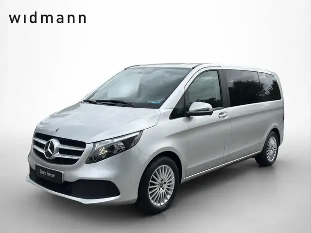 Mercedes-Benz V 220