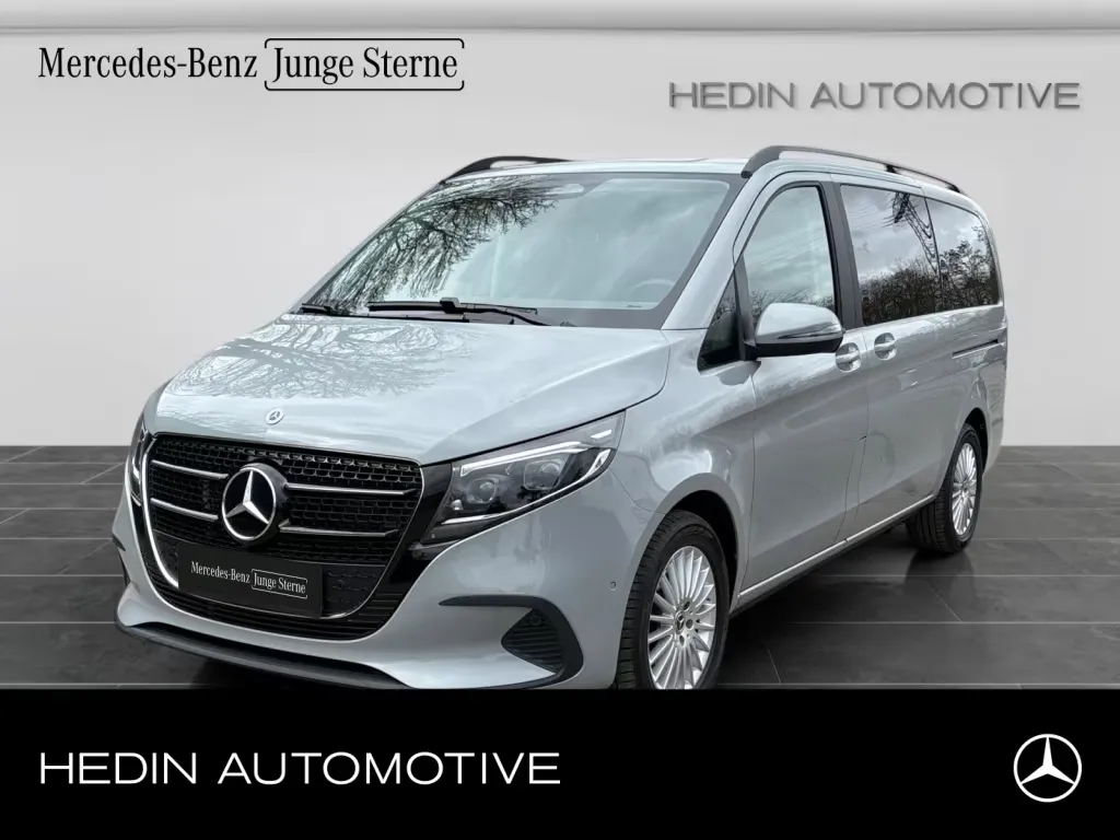 Mercedes-Benz V 220