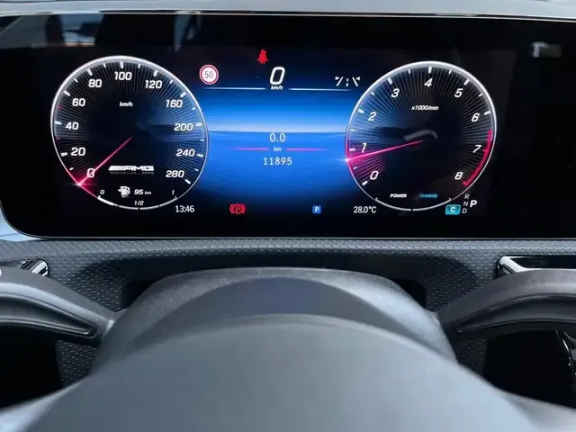 Mercedes-Benz CLA 35 AMG