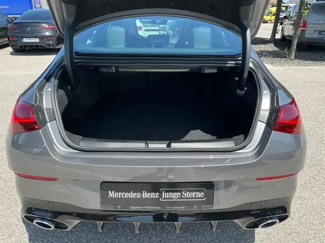 Mercedes-Benz CLA 35 AMG