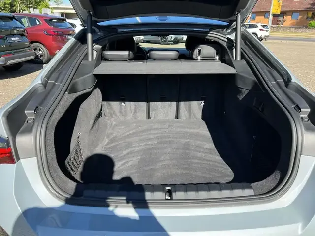 BMW 440