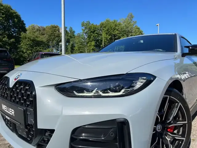 BMW 440