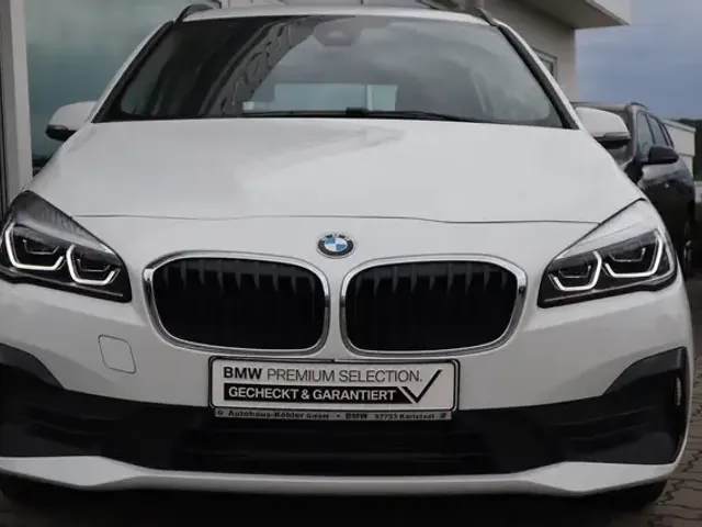 BMW 216
